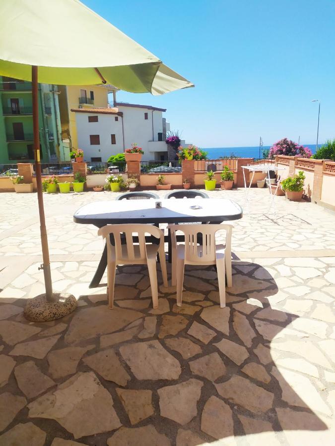 Hotel La Terrazza Sul Mare Marina di Camerota Exteriér fotografie